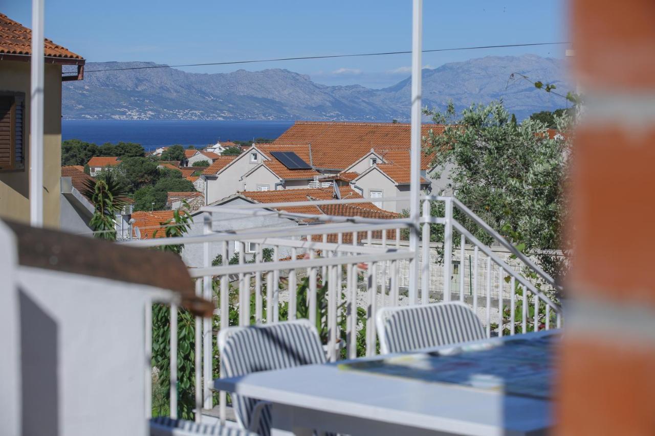 Artistic Summer House Marinovic With Garden&Bbq Supetar Kültér fotó